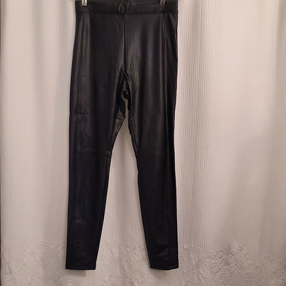 Women's Faux leather slacks